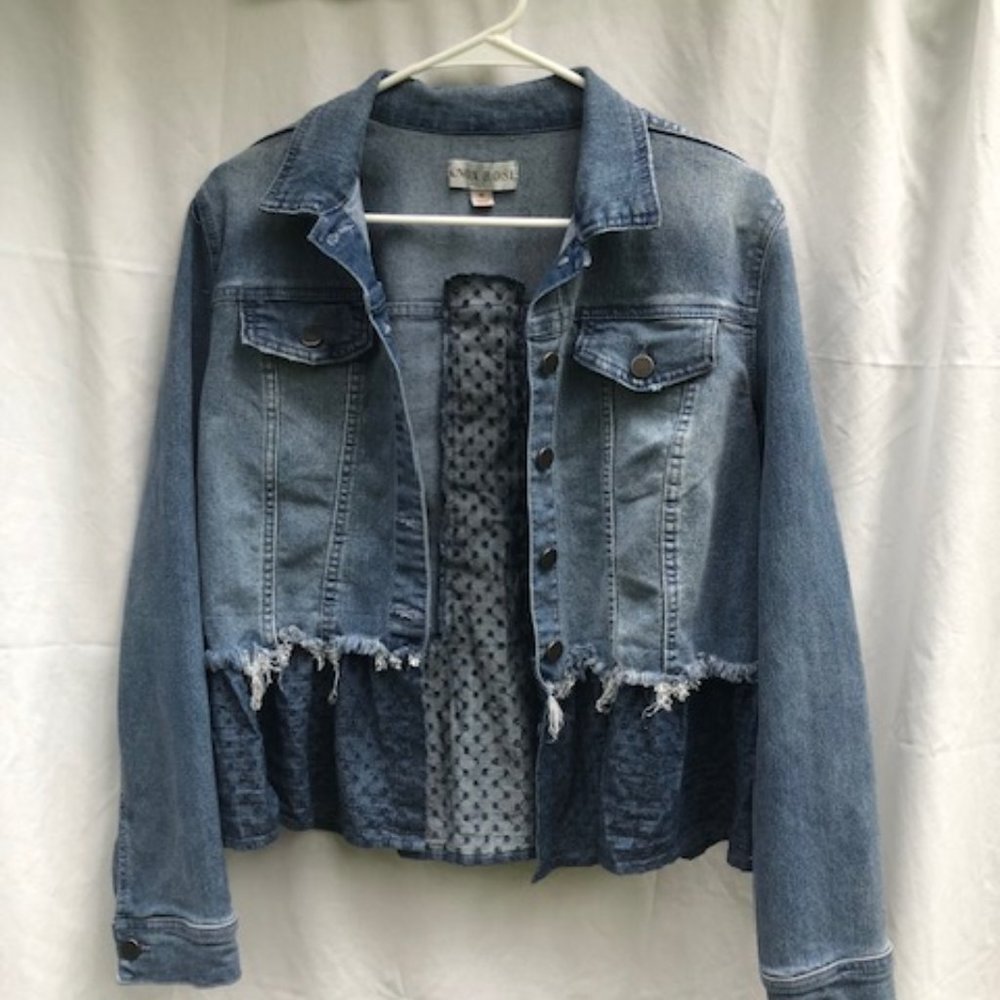 Knox Rose Blue Denim Jacket Size M.